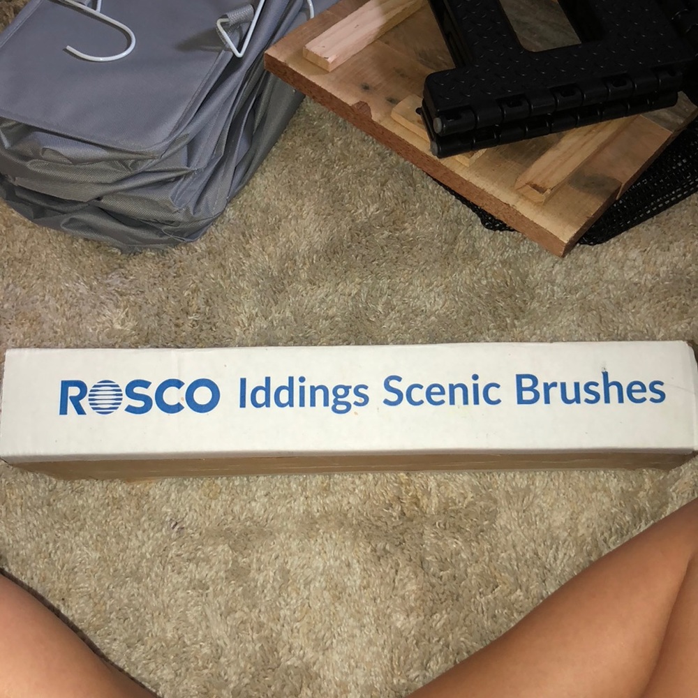 ROSCO Iddings Scenic Brushes